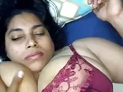 ওয়াশিং মেশিন কাজ কর ...