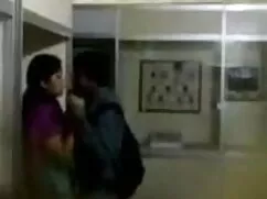 পুরুষাঙ্গ লেহন, চুষা ...