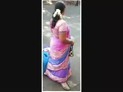 সুন্দর স্বর্ণকেশী রা ...