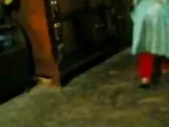 সরাসরি যোগাযোগ করুন