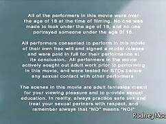 বড় সুন্দরী চোদা চোদ ...