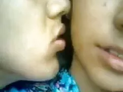 মেয়ে সমকামী, বাংলা  ...